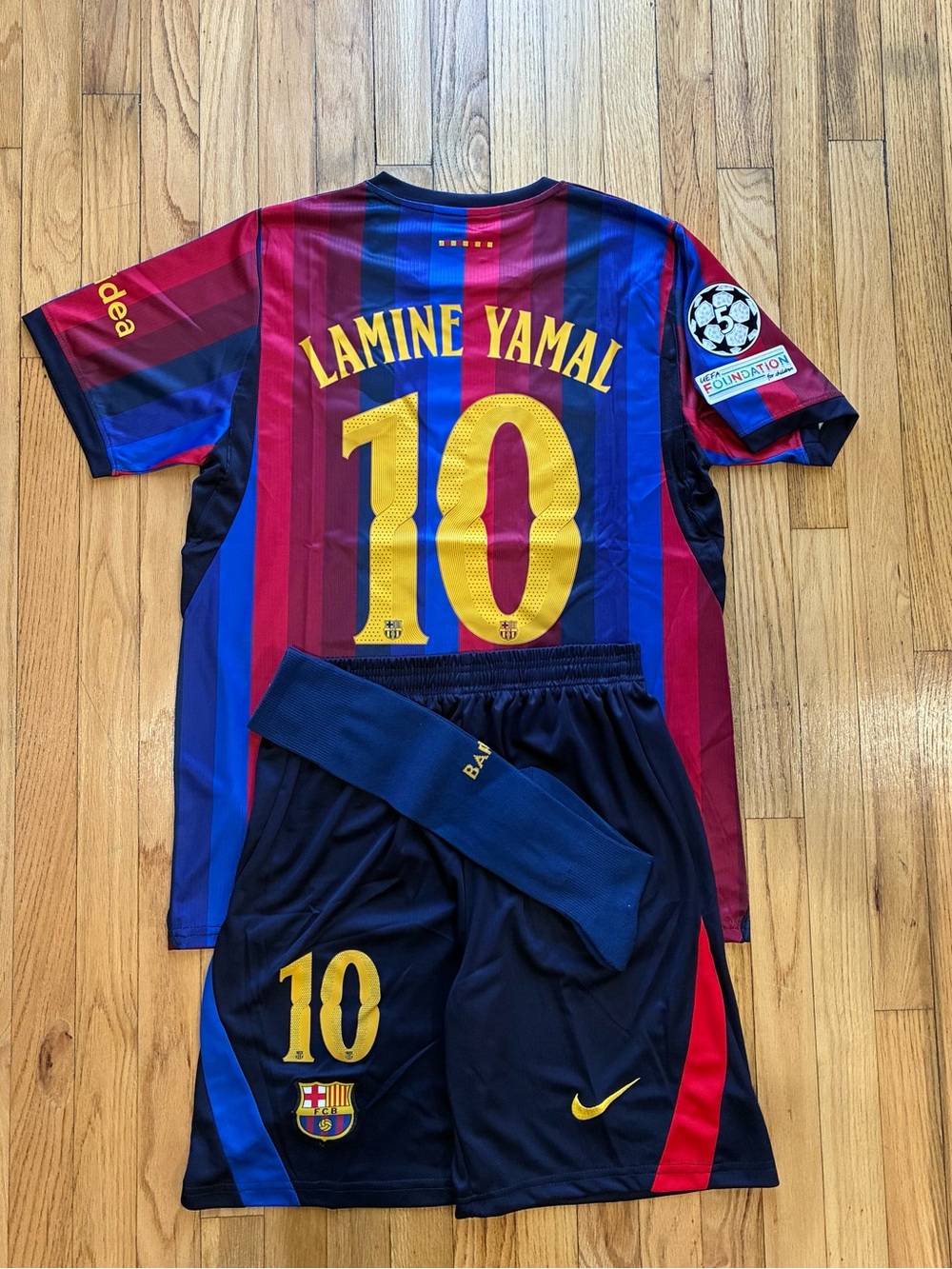 Nike FC Barcelona Home Jersey Full Kit Lamine Yamal #10 Size Large